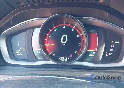 2015 Volvo S60 T5 Premier z USA, uszkodzony, nr VIN YV126MFB4F1299836